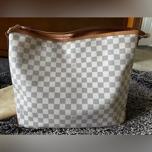 Louis Vuitton Delightful MM